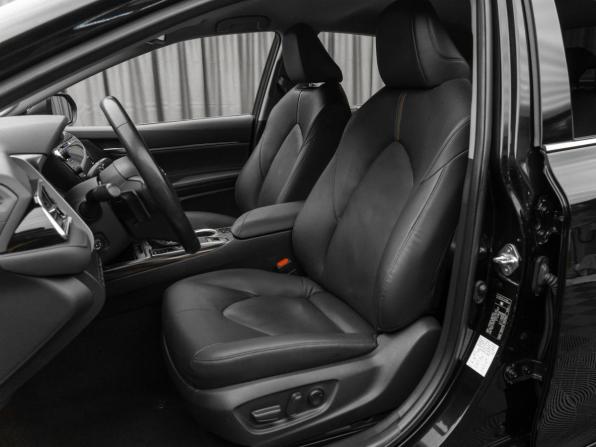 Toyota Camry VIII (XV70) с пробегом 2019 года, цена 3 490 000 рублей, 68190 км, седан, Автокод Объявления