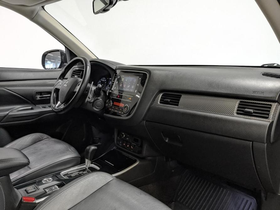 Mitsubishi Outlander III Рестайлинг 3 Санкт-Петербург  - изображение 13