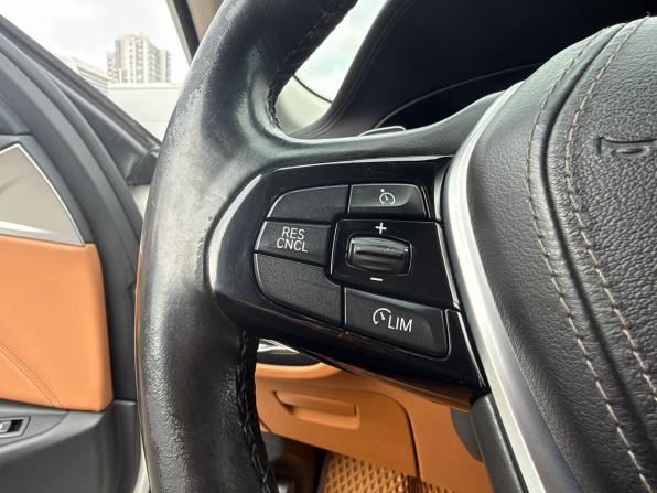 BMW 5 серии VII (G30/G31/G38) с пробегом 2019 года, цена 2 755 000 рублей, 207115 км, седан, Автокод Объявления