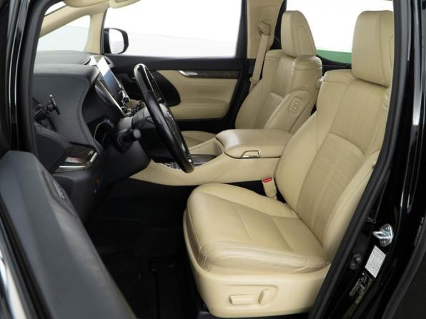 Toyota Alphard III Рестайлинг с пробегом 2021 года, цена 5 997 077 рублей, 137591 км, минивэн, Автокод Объявления