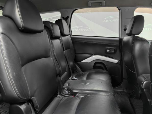 Mitsubishi Outlander II Рестайлинг с пробегом 2010 года, цена 1 199 000 рублей, 274300 км, внедорожник, Автокод Объявления