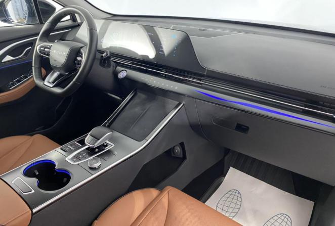 Omoda C5 I с пробегом 2023 года, цена 2 050 000 рублей, 41022 км, внедорожник, Автокод Объявления