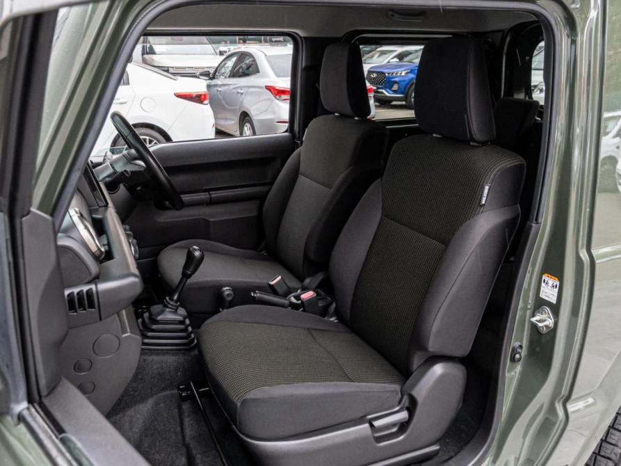Suzuki Jimny IV Краснодар  - изображение 8