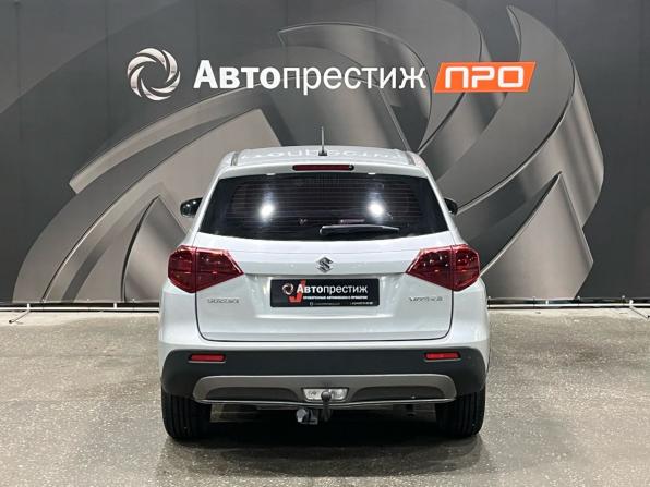 Suzuki Vitara II Рестайлинг с пробегом 2019 года, цена 1 499 000 рублей, 72159 км, внедорожник, Автокод Объявления