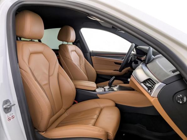 BMW 5 серии VII (G30/G31/G38) Рестайлинг с пробегом 2021 года, цена 5 225 000 рублей, 52720 км, седан, Автокод Объявления