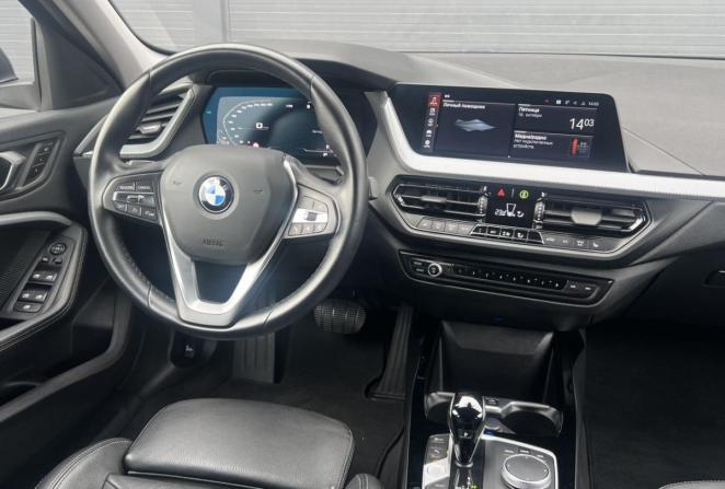 BMW 1 серии III (F40) с пробегом 2022 года, цена 3 316 000 рублей, 55080 км, хэтчбек, Автокод Объявления