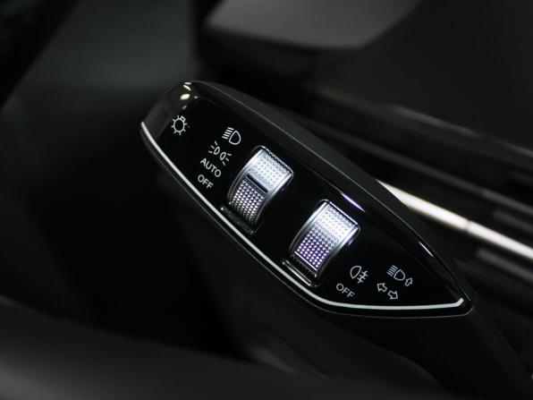 Omoda C5 I Рестайлинг с пробегом 2024 года, цена 1 899 900 рублей, 18253 км, внедорожник, Автокод Объявления