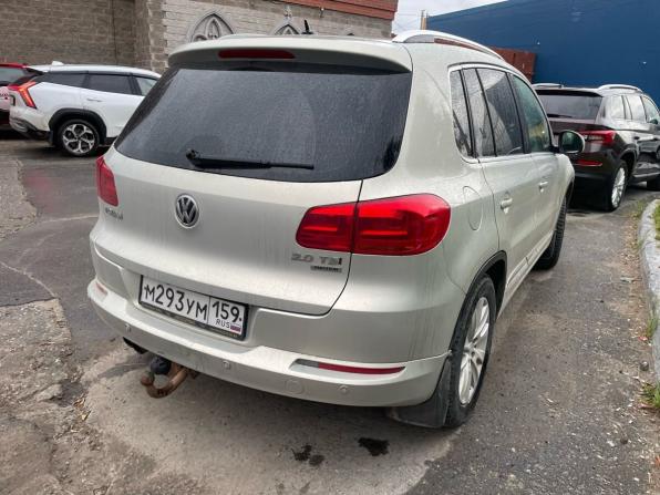 Volkswagen Tiguan I Рестайлинг с пробегом 2013 года, цена 1 330 000 рублей, 254584 км, внедорожник, Автокод Объявления