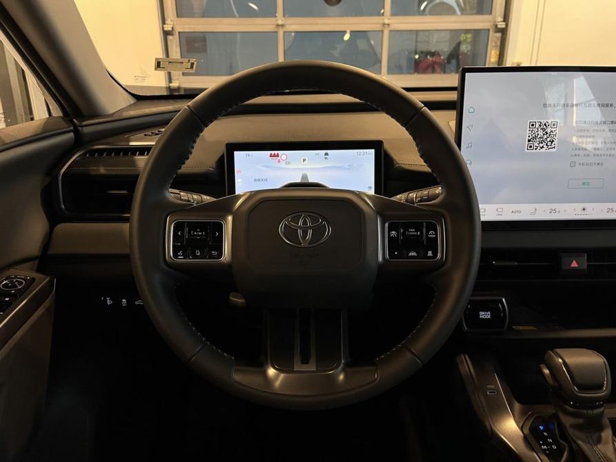 Toyota RAV4 VI (XA60) Чебоксары  - изображение 10