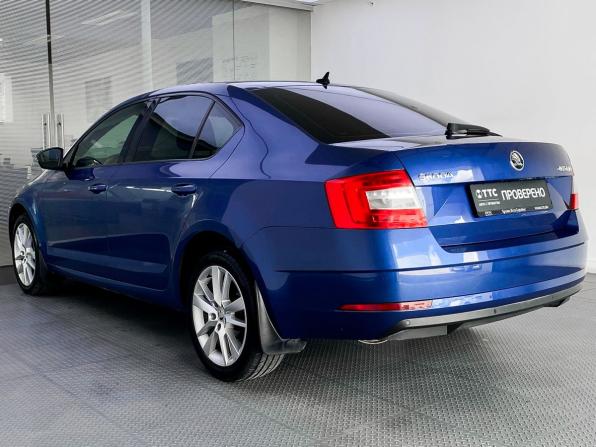 Skoda Octavia III (A7) Рестайлинг с пробегом 2018 года, цена 1 820 000 рублей, 145001 км, лифтбек, Автокод Объявления