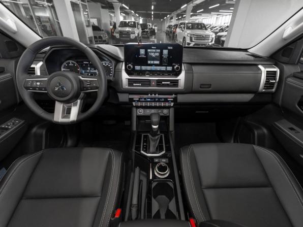Mitsubishi L200 VI с пробегом 2025 года, цена 5 300 000 рублей, 50 км, пикап, Автокод Объявления