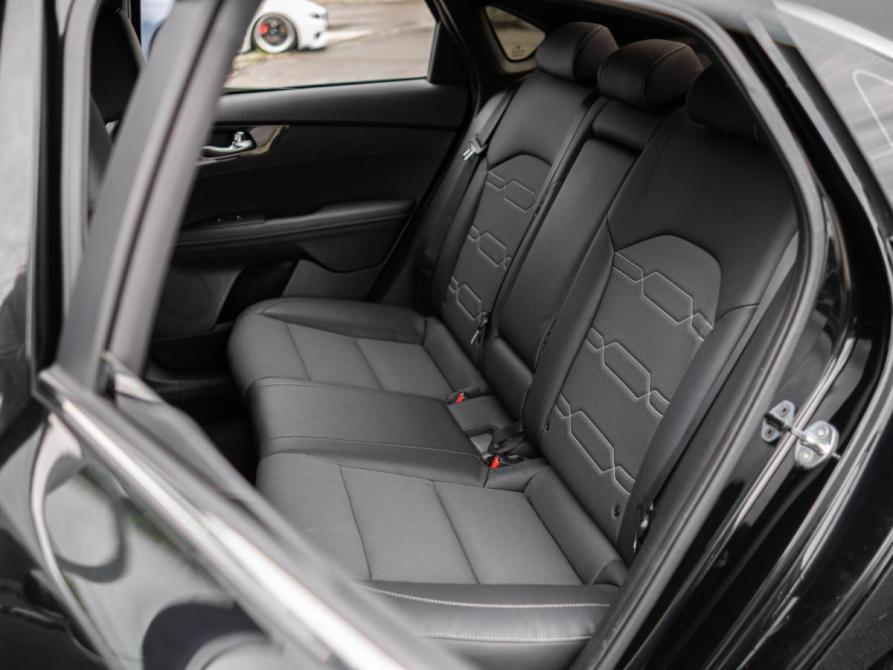 Kia Cerato IV Рестайлинг Сочи  - изображение 11