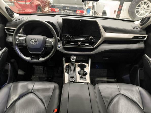 Toyota Highlander IV (XU70) с пробегом 2024 года, цена 5 050 000 рублей, 61621 км, внедорожник, Автокод Объявления