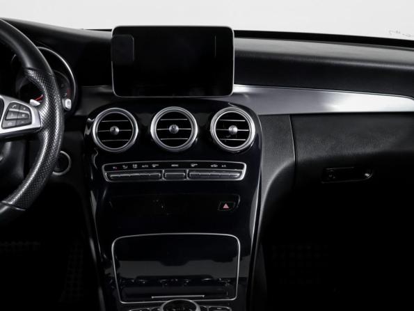 Mercedes-Benz C-Класс IV (W205) с пробегом 2018 года, цена 2 590 000 рублей, 128145 км, седан, Автокод Объявления