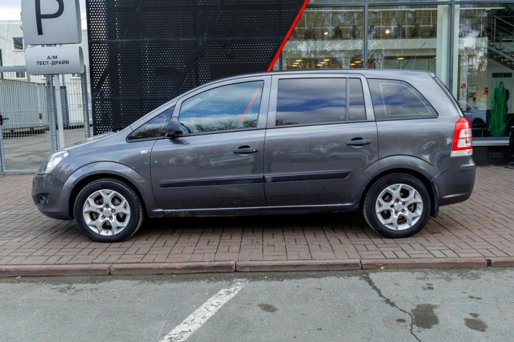 Opel Zafira B Рестайлинг Ульяновск  - изображение 8