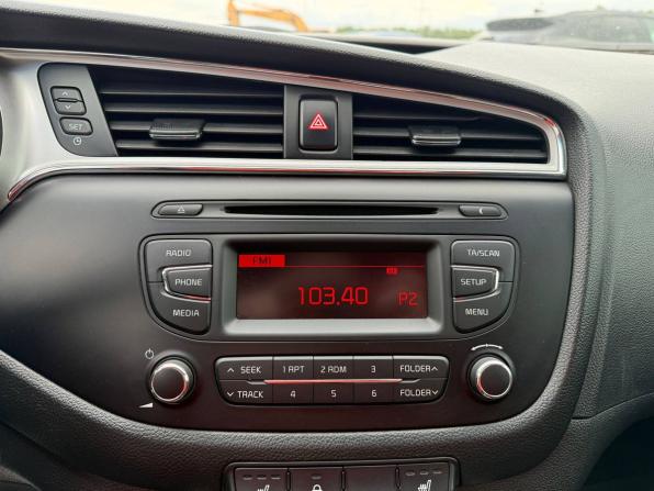 Kia Ceed II Рестайлинг с пробегом 2016 года, цена 975 000 рублей, 152666 км, хэтчбек, Автокод Объявления