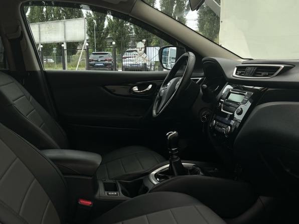 Nissan Qashqai II с пробегом 2015 года, цена 1 114 000 рублей, 203878 км, внедорожник, Автокод Объявления
