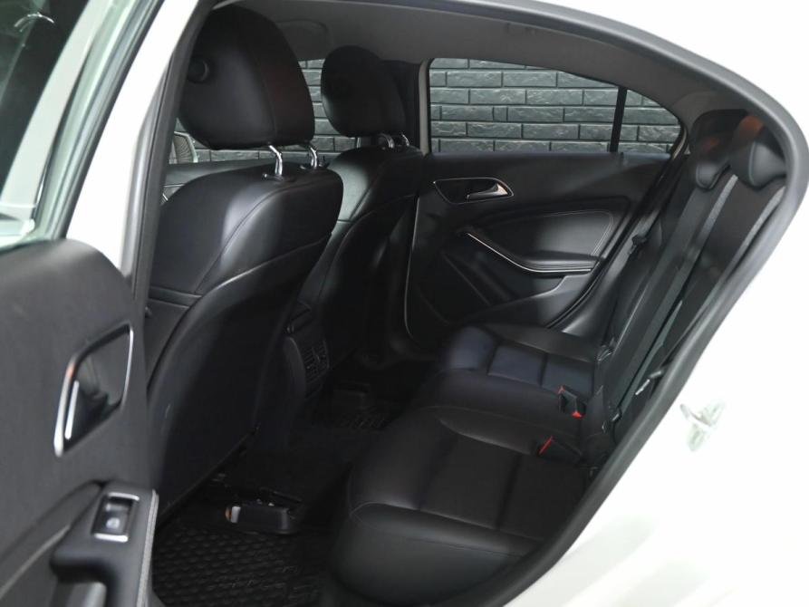 Mercedes-Benz A-Класс III (W176) Екатеринбург  - изображение 15
