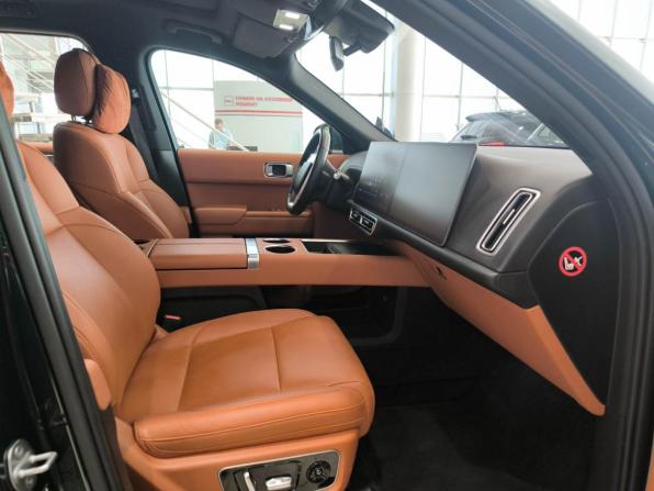 Li Auto (Lixiang) L9 I с пробегом 2023 года, цена 5 950 000 рублей, 31000 км, внедорожник, Автокод Объявления