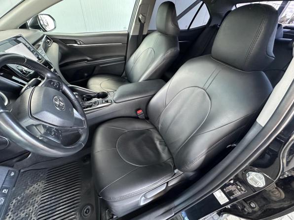 Toyota Camry VIII (XV70) Рестайлинг с пробегом 2021 года, цена 2 650 000 рублей, 146900 км, седан, Автокод Объявления