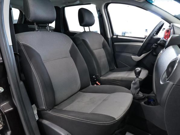 Renault Duster I с пробегом 2015 года, цена 1 090 000 рублей, 97697 км, внедорожник, Автокод Объявления