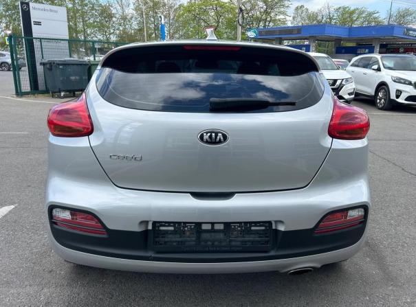 Kia Ceed II с пробегом 2014 года, цена 980 000 рублей, 157000 км, хэтчбек, Автокод Объявления
