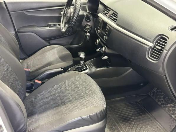 Kia Rio IV с пробегом 2017 года, цена 1 329 000 рублей, 99383 км, седан, Автокод Объявления