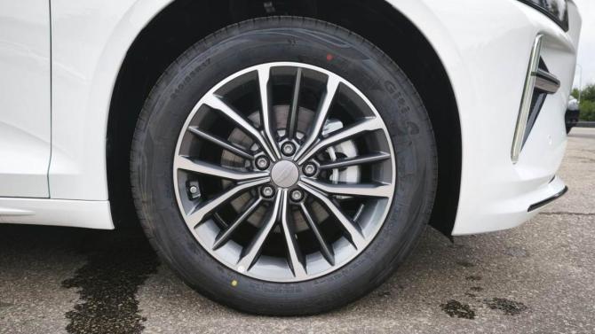 Новый Geely Preface I 2026 года, цена 3 329 990 рублей, седан, Автокод Объявления