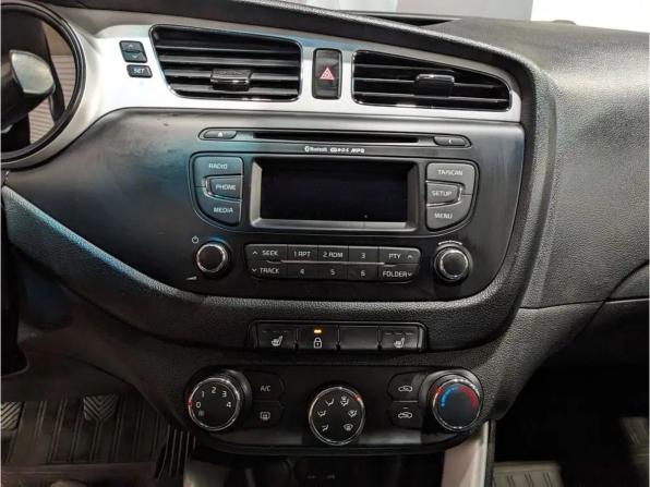 Kia Ceed II с пробегом 2014 года, цена 745 000 рублей, 147900 км, хэтчбек, Автокод Объявления