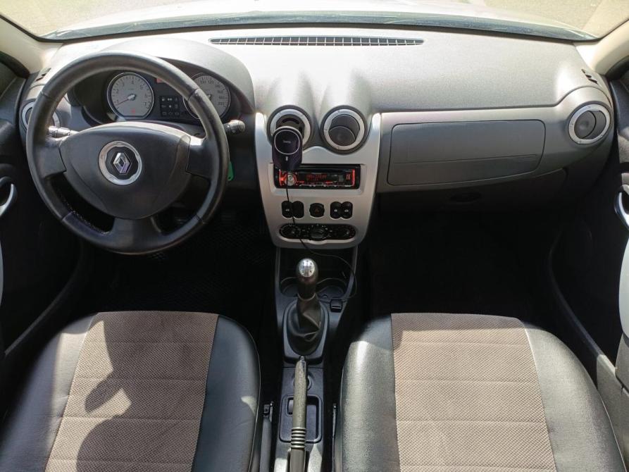 Renault Sandero I Санкт-Петербург  - изображение 13