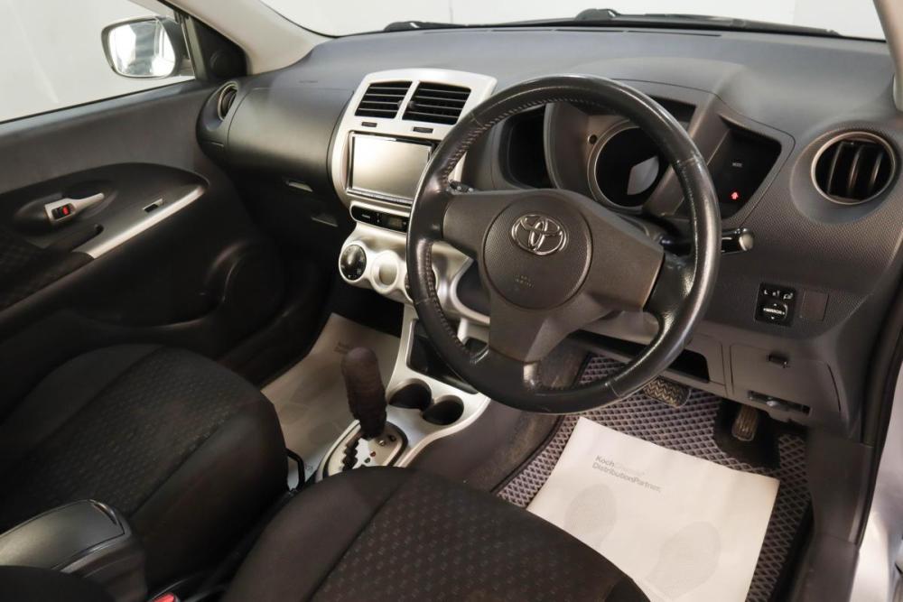 Toyota Ist II Челябинск  - изображение 10