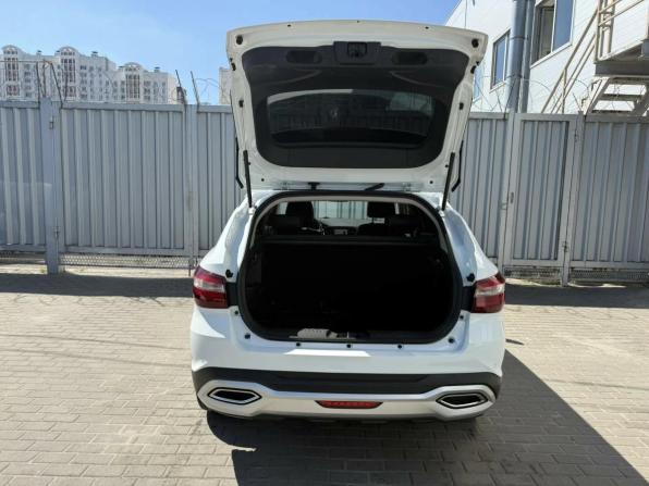 Lada (ВАЗ) Vesta I Рестайлинг (NG) с пробегом 2024 года, цена 1 385 000 рублей, 42543 км, универсал, Автокод Объявления