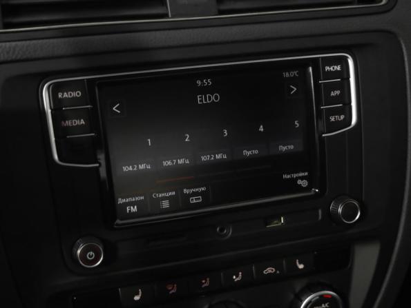 Volkswagen Jetta VI Рестайлинг с пробегом 2014 года, цена 989 000 рублей, 191244 км, седан, Автокод Объявления