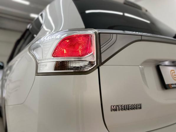 Mitsubishi Outlander III с пробегом 2012 года, цена 1 349 000 рублей, 203389 км, внедорожник, Автокод Объявления