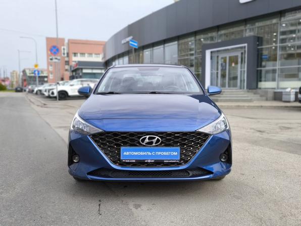 Hyundai Solaris II Рестайлинг с пробегом 2022 года, цена 1 625 000 рублей, 44618 км, седан, Автокод Объявления