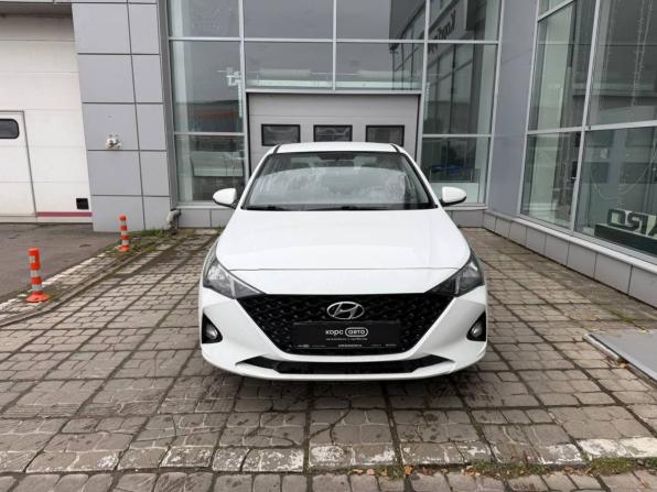 Hyundai Solaris II Рестайлинг с пробегом 2020 года, цена 1 674 000 рублей, 43775 км, седан, Автокод Объявления