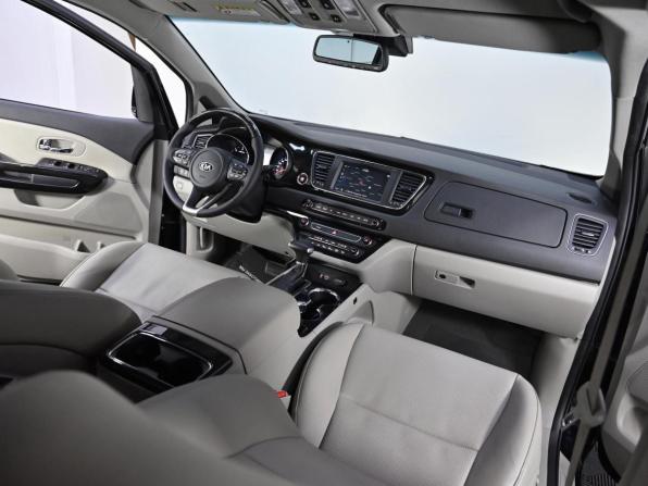 Kia Carnival III с пробегом 2020 года, цена 2 599 000 рублей, 164000 км, минивэн, Автокод Объявления