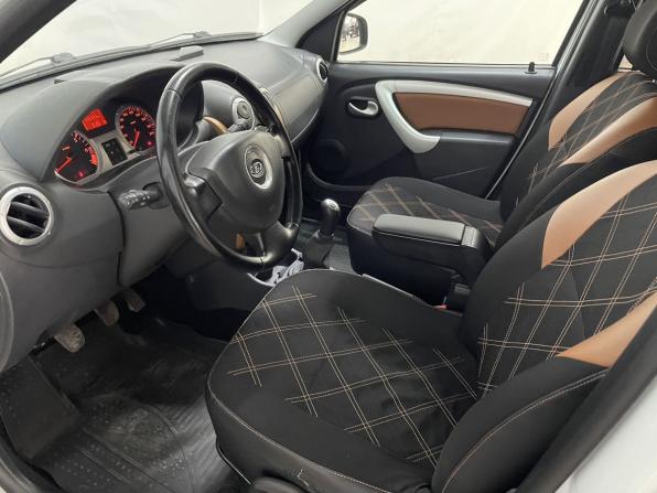 Lada (ВАЗ) Largus I с пробегом 2018 года, цена 990 000 рублей, 136346 км, универсал, Автокод Объявления