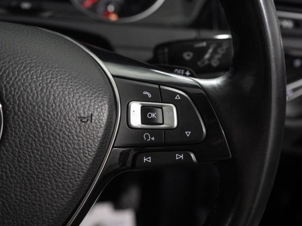 Volkswagen Golf VII с пробегом 2014 года, цена 1 195 500 рублей, 47793 км, хэтчбек, Автокод Объявления