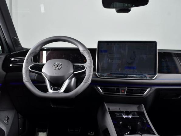 Volkswagen Tiguan III (China Market) с пробегом 2026 года, цена 4 749 995 рублей, 40 км, внедорожник, Автокод Объявления
