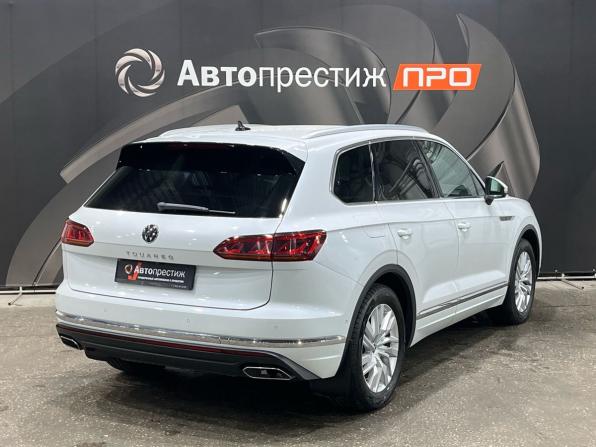 Volkswagen Touareg III с пробегом 2021 года, цена 6 050 000 рублей, 134546 км, внедорожник, Автокод Объявления