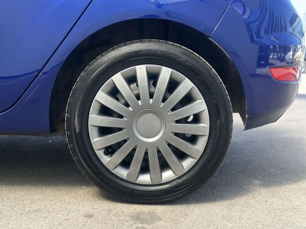 Ford Fiesta Mk6 Рестайлинг с пробегом 2015 года, цена 750 000 рублей, 194548 км, хэтчбек, Автокод Объявления