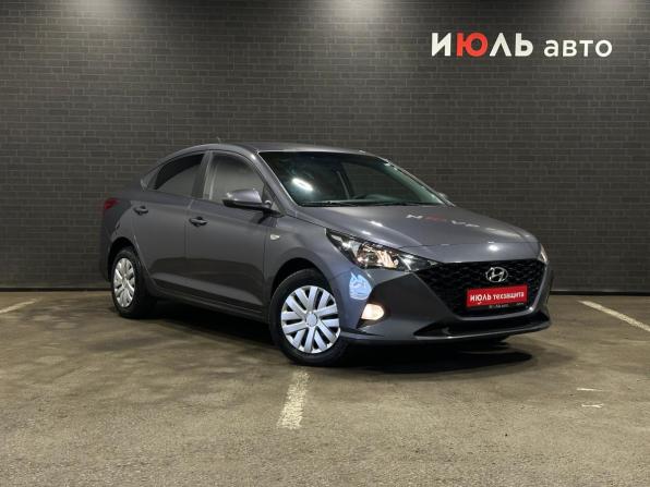Hyundai Solaris II Рестайлинг с пробегом 2021 года, цена 1 630 000 рублей, 87731 км, седан, Автокод Объявления