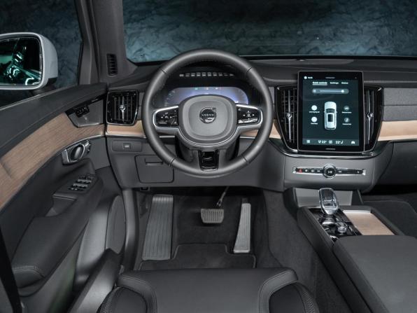 Новый Volvo XC90 II Рестайлинг 2 2026 года, цена 11 200 000 рублей, внедорожник, Автокод Объявления