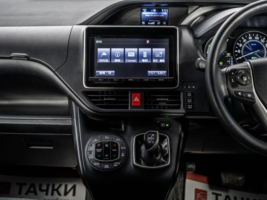 Toyota Noah III (R80) Рестайлинг Иркутск  - изображение 13