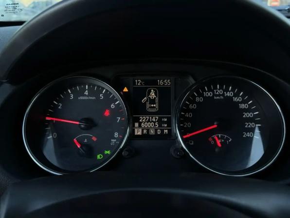 Nissan Qashqai I Рестайлинг с пробегом 2010 года, цена 1 050 000 рублей, 227146 км, внедорожник, Автокод Объявления