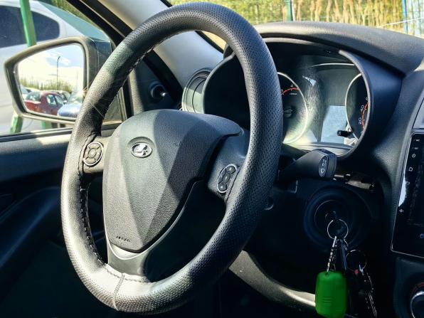 Lada (ВАЗ) Granta I Рестайлинг с пробегом 2019 года, цена 589 000 рублей, 76000 км, седан, Автокод Объявления
