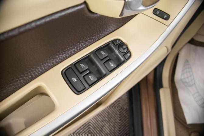 Volvo XC60 I с пробегом 2011 года, цена 1 599 000 рублей, 310000 км, внедорожник, Автокод Объявления