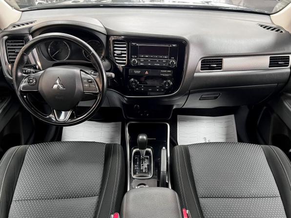 Mitsubishi Outlander III Рестайлинг 2 с пробегом 2017 года, цена 1 825 000 рублей, 144764 км, внедорожник, Автокод Объявления