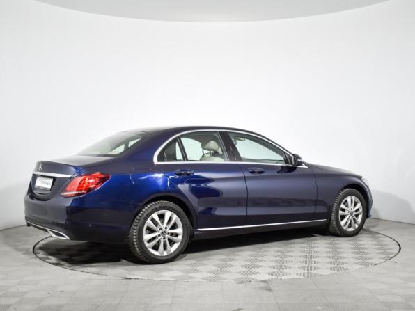 Mercedes-Benz C-Класс IV (W205) Рестайлинг с пробегом 2018 года, цена 2 897 630 рублей, 63003 км, седан, Автокод Объявления